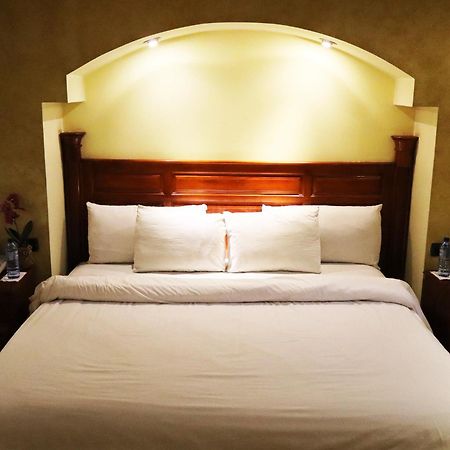Hotel Ruinas Resort 韦韦特南戈 外观 照片