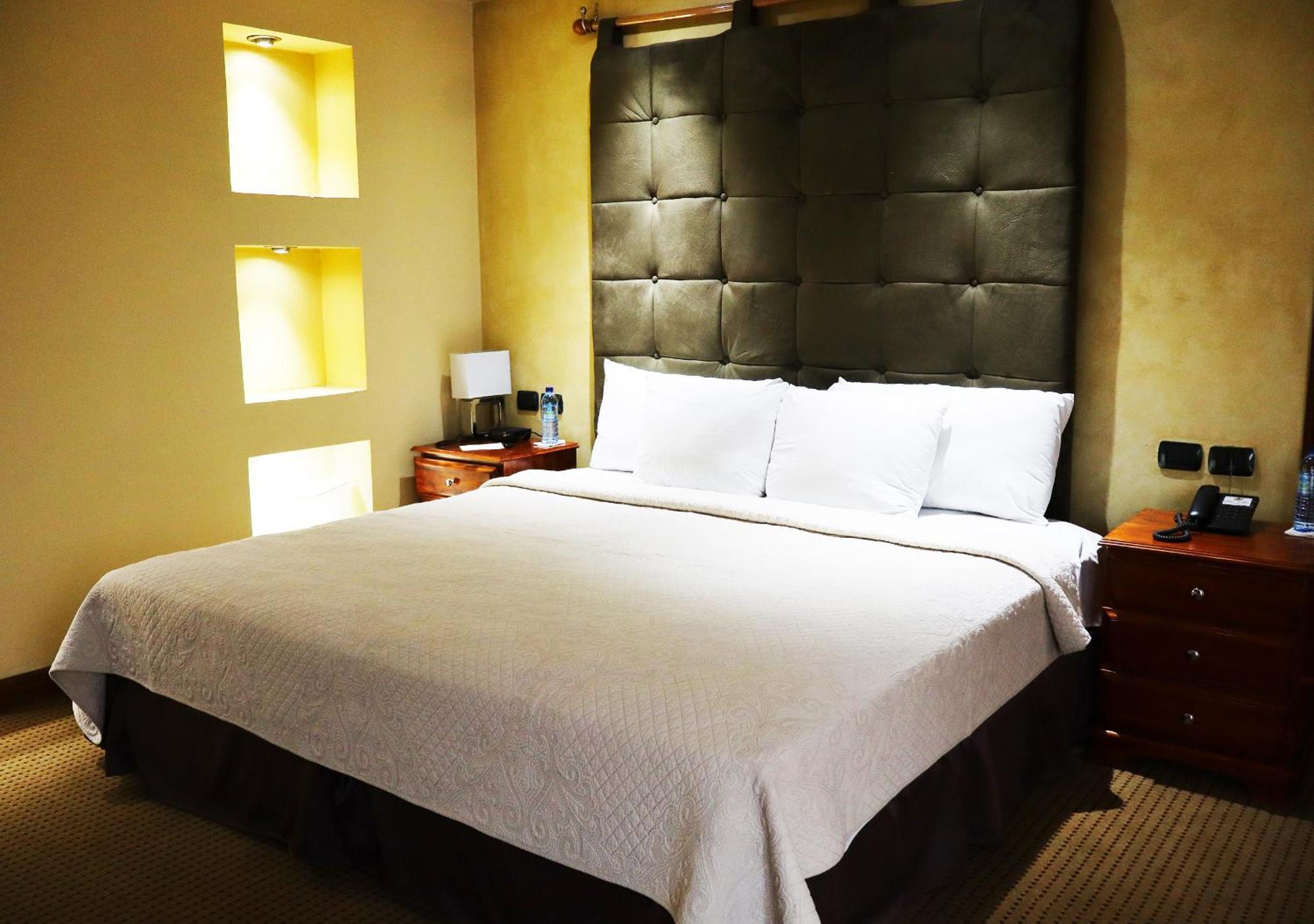 Hotel Ruinas Resort 韦韦特南戈 外观 照片