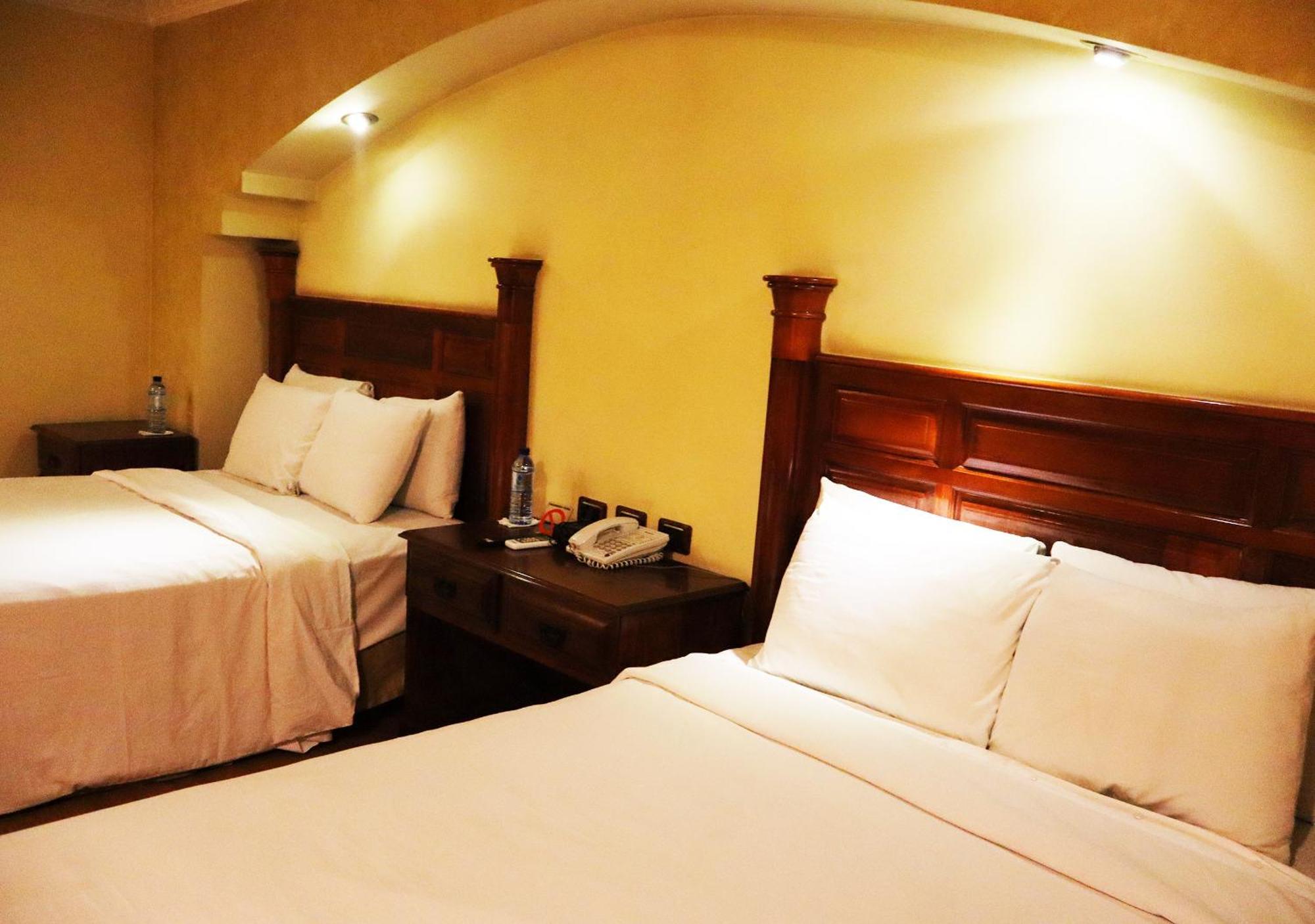 Hotel Ruinas Resort 韦韦特南戈 外观 照片